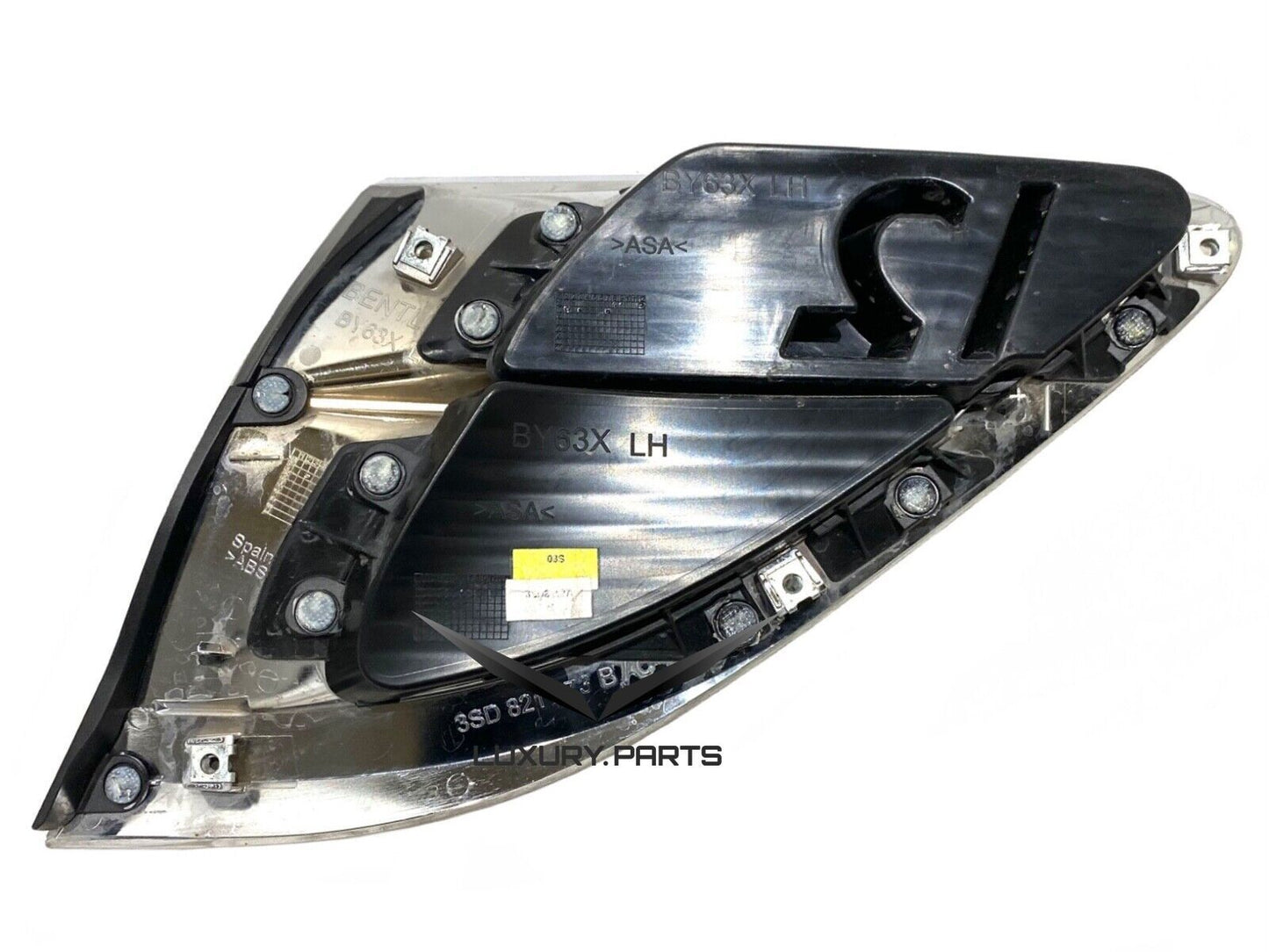 Bentley Continental GT l Left Vent Grill Fender nr. 3SD821273B