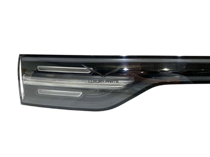 Porsche Cayenne  Tail Light Rear nr. 9Y0945081R Weiss Whitr